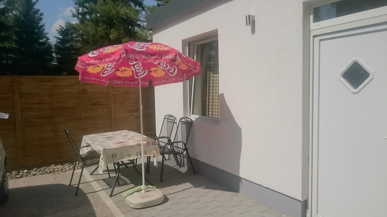 Piccolo Panzio Bed and Breakfast Balatonfenyves Exteriör bild